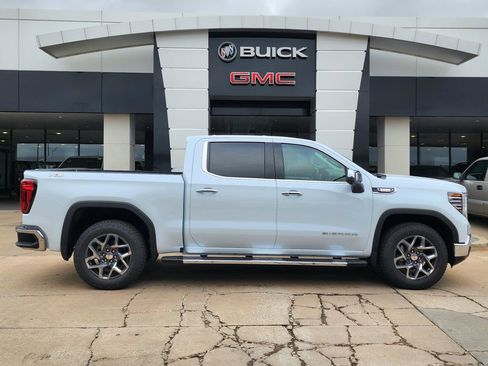 New 2026 GMC Sierra 1500 SLT w/ SLT Premium Plus Package image 3