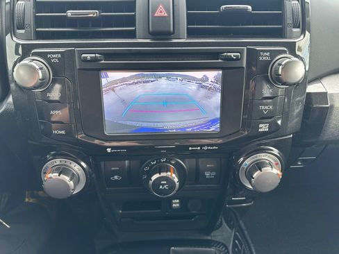 Used 2019 Toyota 4Runner TRD Off-Road Premium AWD/4WD image 16