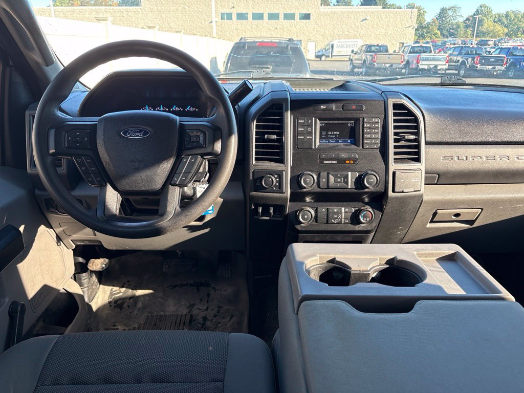 Used 2019 Ford F250 XL w/ STX Appearance Package AWD/4WD image 8
