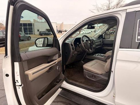 Certified 2020 Ford Expedition XLT w/ Equipment Group 201A image 10