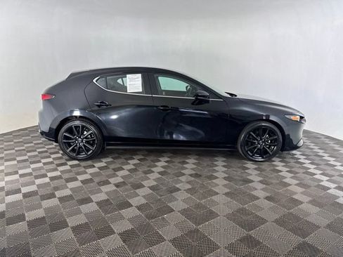 Certified 2025 MAZDA MAZDA3 s Sport FWD image 4