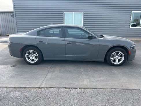 Used 2023 Dodge Charger SXT image 4