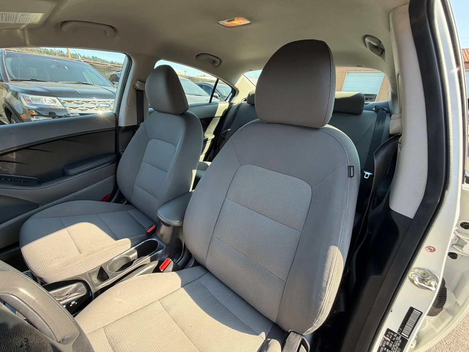 Used 2018 Kia Forte LX FWD image 22