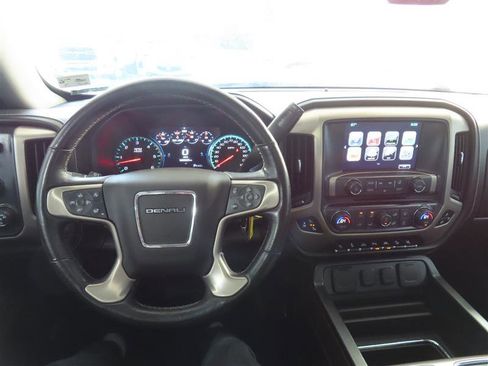 Used 2018 GMC Sierra 1500 Denali w/ Denali Ultimate Package image 21