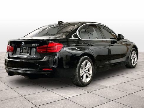 Used 2018 BMW 330i xDrive Sedan AWD/4WD image 12