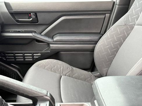 Used 2024 Toyota Tacoma SR5 image 12
