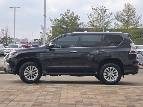 Certified 2023 Lexus GX 460 Premium w/ Premium Package image 23