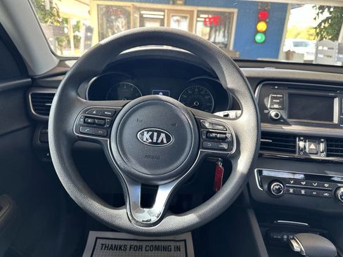 Used 2017 Kia Optima LX image 14