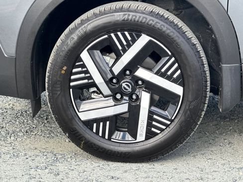 New 2026 Nissan Kicks SV image 30