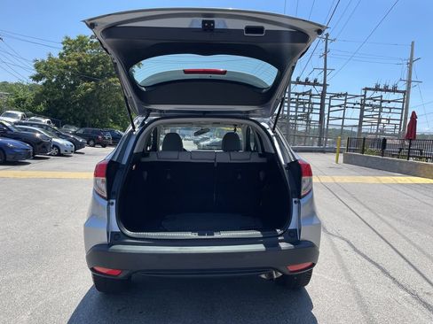 Used 2019 Honda HR-V LX image 13
