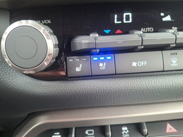 New 2026 Toyota Tundra Limited AWD/4WD image 24