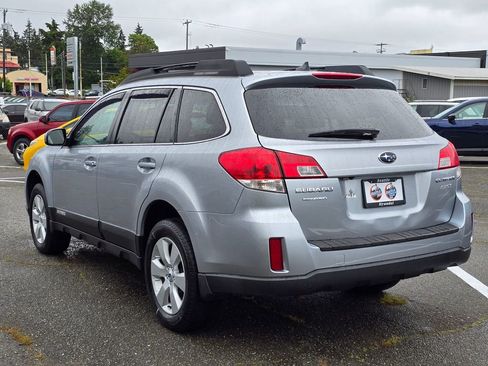Used 2012 Subaru Outback 2.5i Limited AWD/4WD image 5