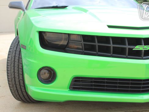 Used 2011 Chevrolet Camaro SS w/ RS Package RWD image 26