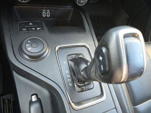 Used 2019 Ford Ranger Lariat w/ Equipment Group 501A Mid image 17