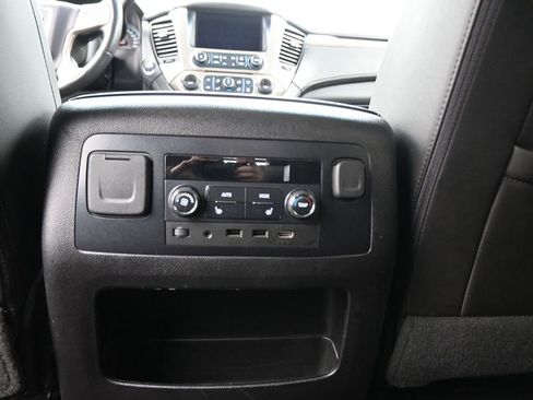 Used 2018 GMC Yukon Denali w/ Denali Ultimate Package image 22