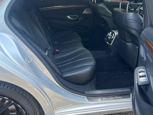 Used 2015 Mercedes-Benz S 550 4MATIC Sedan image 11