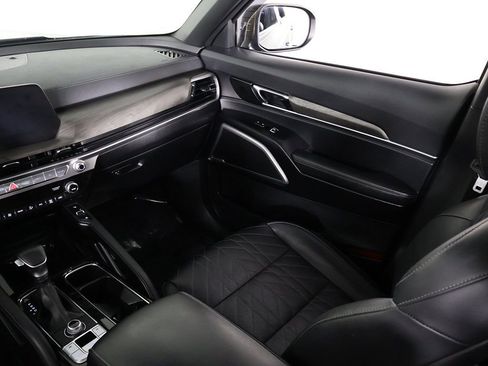 Used 2024 Kia Telluride EX X-Line image 38