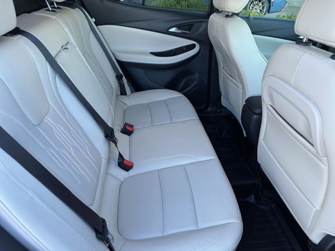 Used 2024 Buick Encore GX Avenir w/ Avenir Technology Package image 33