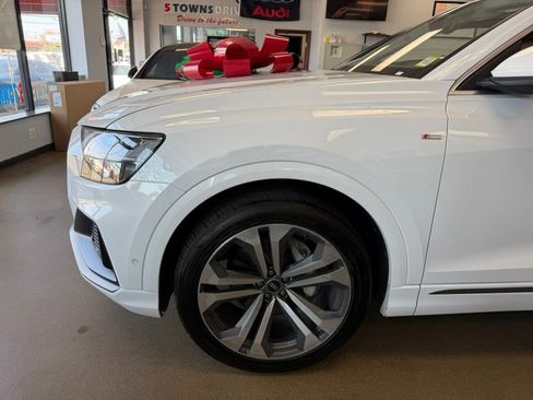 Used 2021 Audi Q8 Prestige w/ Prestige Package AWD/4WD image 8