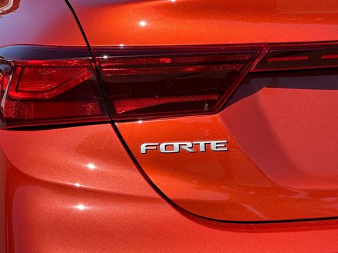 Certified 2023 Kia Forte LXS image 24
