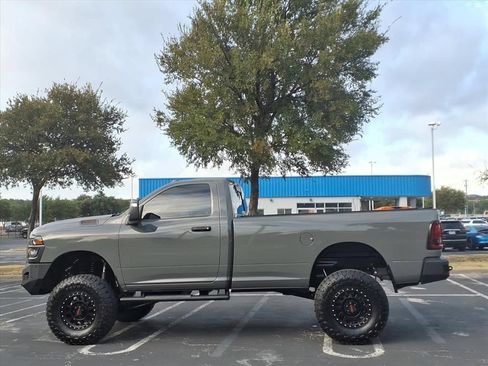 Used 2026 RAM 2500 Tradesman AWD/4WD image 10