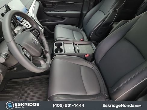 Certified 2026 Honda Odyssey Touring image 14