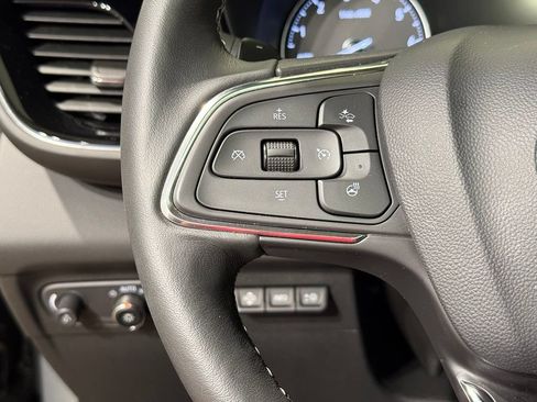 Used 2023 Buick Envision Avenir AWD/4WD image 25