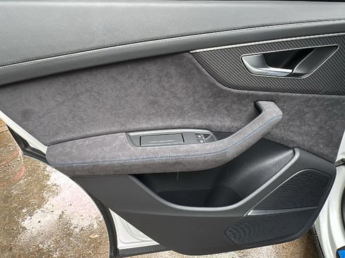 New 2026 Audi RS Q8 performance image 16