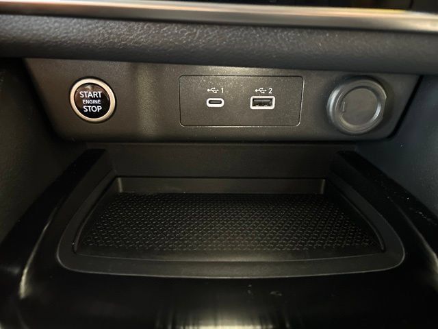 Used 2021 Nissan Rogue SV FWD image 90