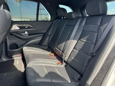 Used 2025 Mercedes-Benz GLE 53 AMG 4MATIC image 6
