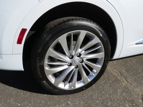 New 2026 Buick Envision Avenir image 10