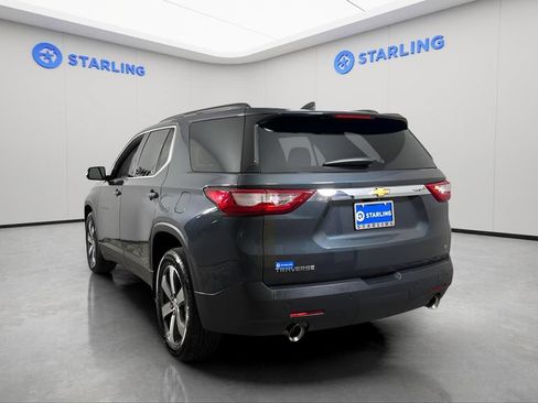 Used 2019 Chevrolet Traverse LT w/ LT Premium Package FWD image 6
