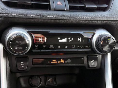 Used 2023 Toyota RAV4 XLE image 11