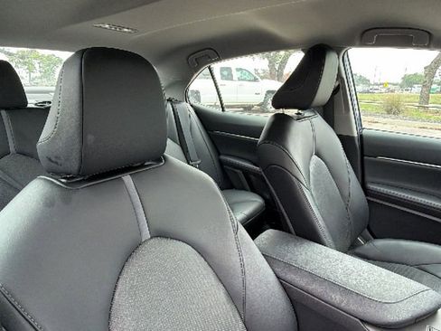 Certified 2024 Toyota Camry XLE FWD image 40