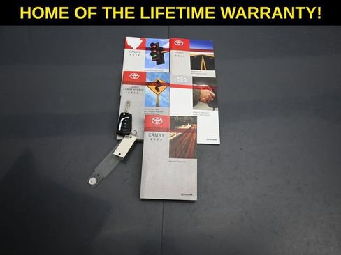 Used 2019 Toyota Camry SE image 46