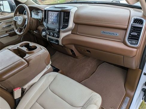 Used 2021 RAM 1500 Laramie image 38