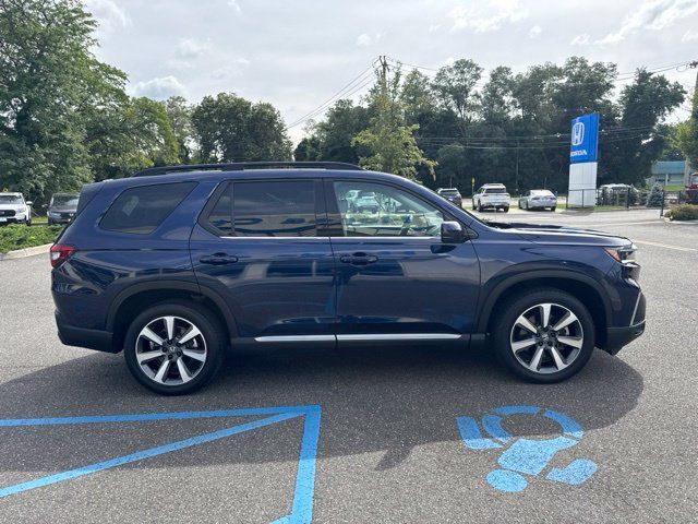 Used 2024 Honda Pilot Elite image 9