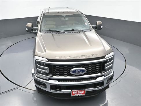 Used 2023 Ford F350 Lariat w/ Lariat Ultimate Package AWD/4WD image 39