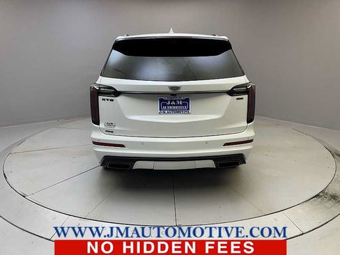 Used 2023 Cadillac XT6 Sport w/ LPO, ONYX Package AWD/4WD image 4
