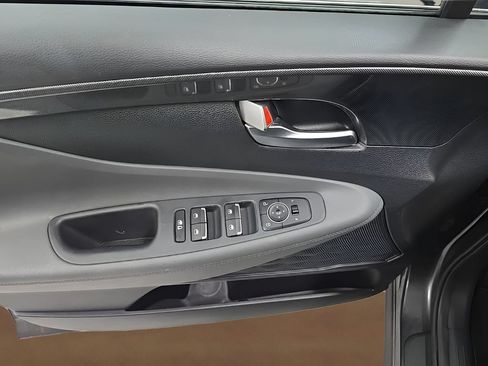 Certified 2023 Hyundai Santa Fe SEL AWD/4WD image 10