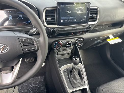 New 2026 Hyundai Venue SE FWD image 26