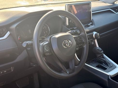 Used 2024 Toyota RAV4 XLE image 26