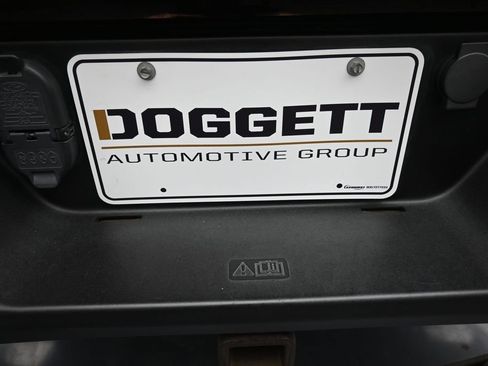 Used 2018 Ford F150 XL w/ Equipment Group 101A Mid RWD image 2