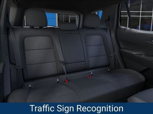 New 2026 Chevrolet Equinox LT w/ Safety and Technology Package FWD image 19