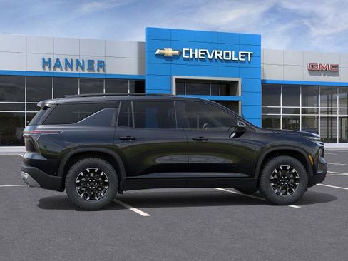 New 2026 Chevrolet Traverse Z71 w/ Enhanced Driving Package image 5