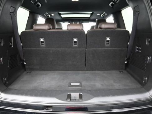 Used 2025 Nissan Armada Platinum AWD/4WD image 30