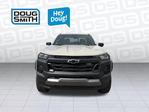 New 2026 Chevrolet Colorado Trail Boss AWD/4WD image 2