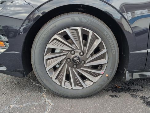 New 2026 Hyundai Sonata Limited image 27