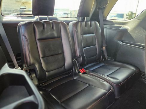 Used 2019 Ford Explorer Sport AWD/4WD image 13