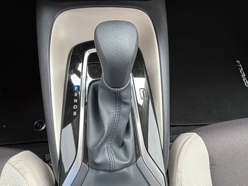 New 2026 Toyota Corolla LE FWD image 24